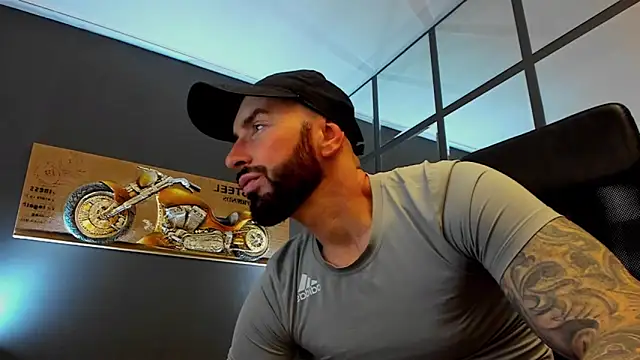 AronGrant online show from March 28, 10:15 am