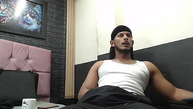 Chris Dick23 online show from September 12, 6:35 am