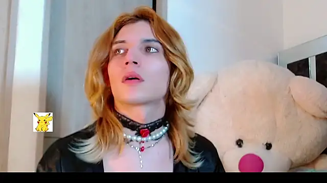 honey skin online show from February 10, 8:42 pm