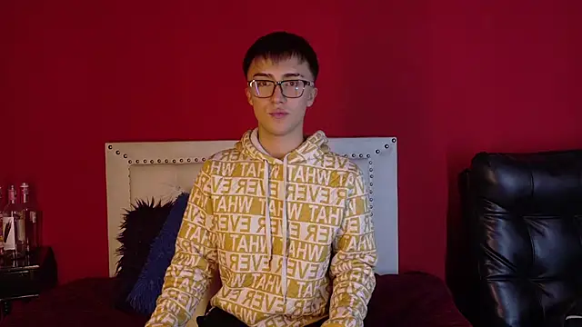 santi-fabulous online show from March 16, 6:20 am