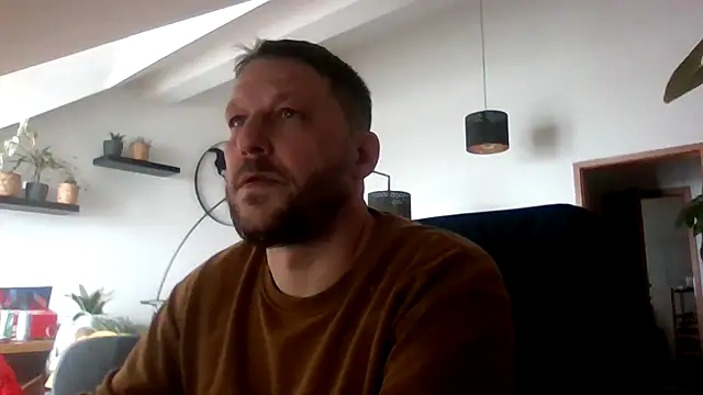 BennyLommy online show from February 20, 12:51 pm