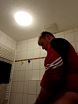 Snapshot of MArciQuarky chatting on October 9, 10:58 pm MArciQuarky online show from October 9, 10:58 pm