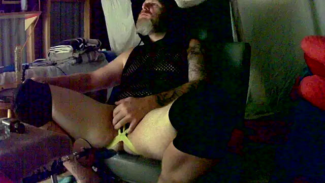 Cummerforyouu2 online show from April 2, 10:12 am