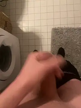 Ricoleckt online show from December 5, 3:39 pm