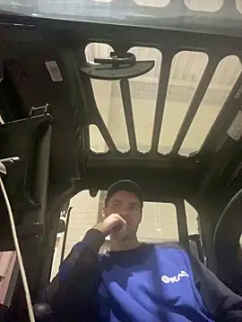 Ricoleckt online show from March 17, 8:09 pm