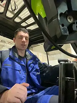 Ricoleckt online show from October 24, 5:36 pm