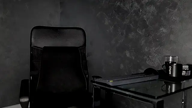 juliusmasters online show from November 3, 9:05 pm