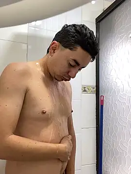 Snapshot of DanielGomez9 chatting on February 16, 4:42 pm DanielGomez9 online show from February 16, 4:42 pm