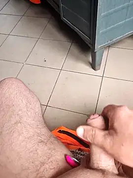 Szeltolo001 online show from March 12, 1:19 pm