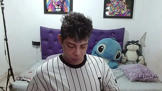 Wiiliam 20 online show from April 13, 2:40 pm