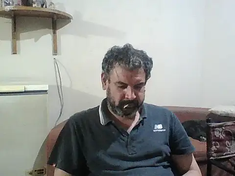 Snapshot of Rodrigo_happy chatting on October 25, 3:41 am Rodrigo happy online show from October 25, 3:41 am