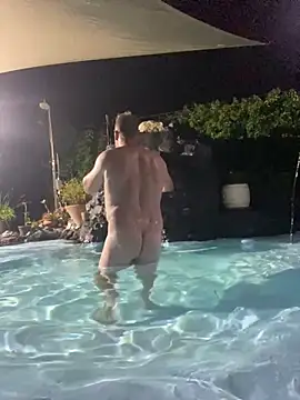 Snapshot of sexycouple109 chatting on February 22, 6:15 pm sexycouple109 online show from February 22, 6:15 pm