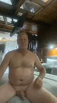 Snapshot of sexycouple109 chatting on January 15, 7:23 pm sexycouple109 online show from January 15, 7:23 pm