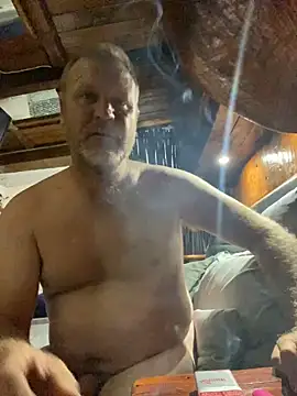 Snapshot of sexycouple109 chatting on February 3, 6:49 pm sexycouple109 online show from February 3, 6:49 pm