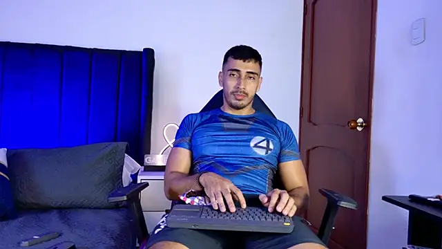 muscle ares online show from November 11, 12:26 am