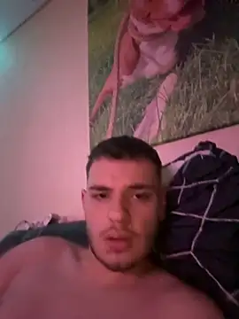 Snapshot of oscar_sweet22 chatting on October 14, 9:22 pm oscar sweet22 online show from October 14, 9:22 pm