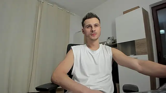 Snapshot of Jimmymorello chatting on September 26, 7:00 pm Jimmymorello online show from September 26, 7:00 pm