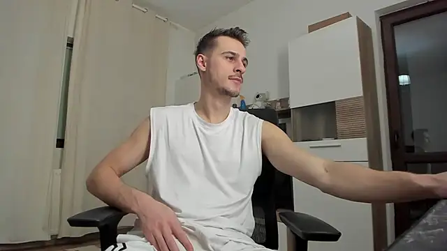 Snapshot of Jimmymorello chatting on October 19, 3:48 pm Jimmymorello online show from October 19, 3:48 pm