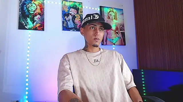 Liam lee online show from January 6, 9:30 pm