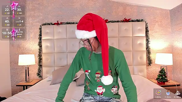 Maxim-Walker online show from December 15, 3:14 am