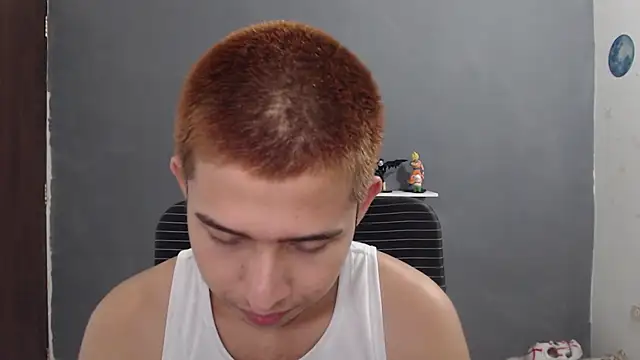 Snapshot of harold_18_ chatting on March 19, 7:49 pm harold 18  online show from March 19, 7:49 pm