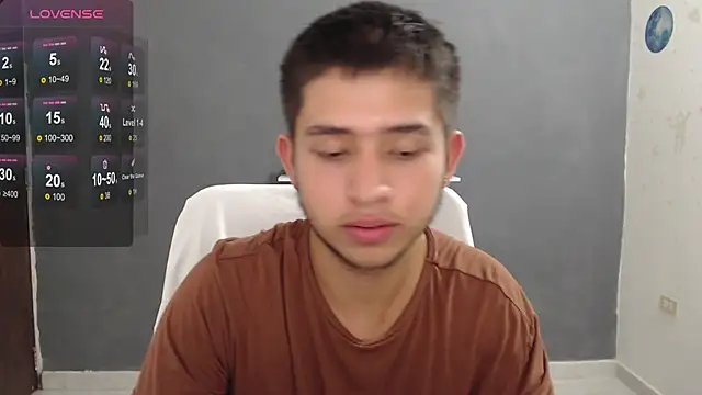 Snapshot of harold_18_ chatting on February 20, 6:02 pm harold 18  online show from February 20, 6:02 pm