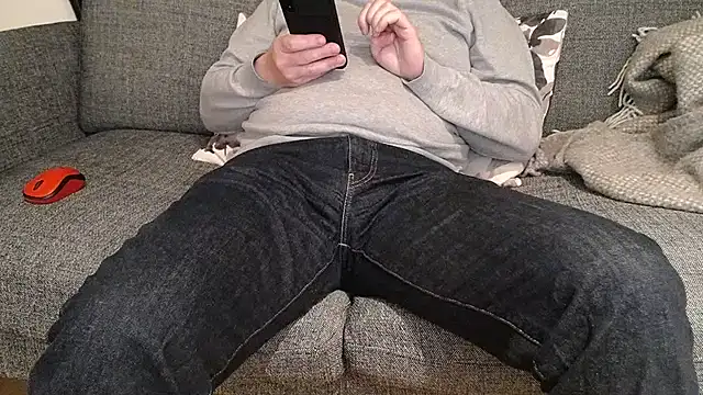 Just-For-You-All online show from January 22, 10:17 pm