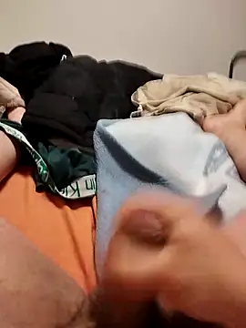 Snapshot of prynce_dickk chatting on March 19, 8:45 am prynce dickk online show from March 19, 8:45 am