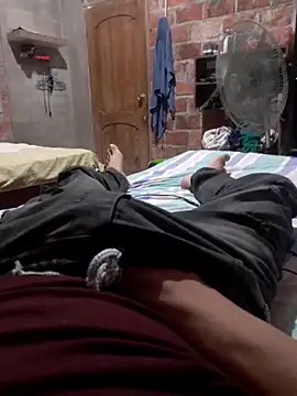 SwiggedThaw online show from October 6, 7:51 pm