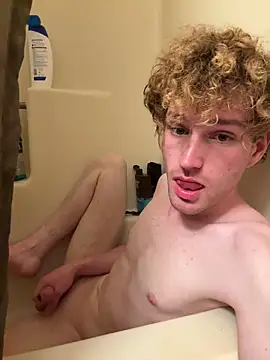 CreamyAustin online show from March 26, 12:37 am