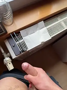 Siggidc2n online show from March 20, 2:54 pm