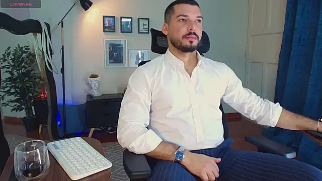 HenryBenso online show from April 16, 3:23 pm