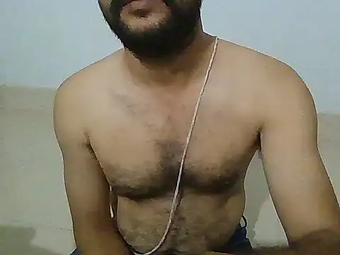 Snapshot of HathodaTyagi123 chatting on December 26, 6:41 am HathodaTyagi123 online show from December 26, 6:41 am