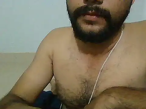 Snapshot of HathodaTyagi123 chatting on December 28, 4:19 am HathodaTyagi123 online show from December 28, 4:19 am