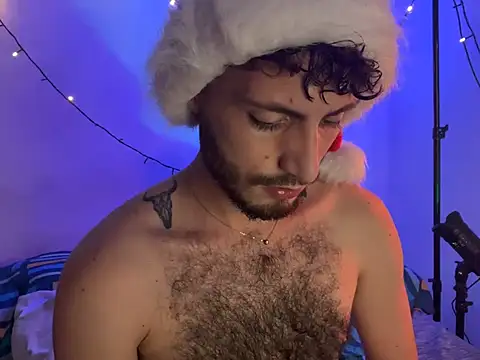 axel giracr online show from December 22, 2:17 am