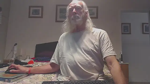 WaverlyKernow online show from May 24, 6:41 am