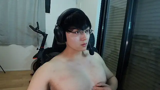 Tkcqcc online show from October 11, 5:06 pm