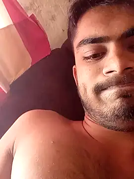 aditya2004  online show from December 15, 7:24 am