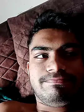aditya2004  online show from December 10, 4:13 am