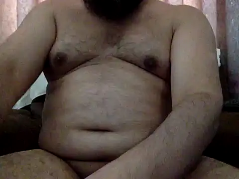 largepanny online show from October 18, 12:32 pm