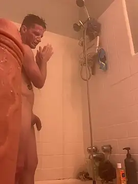 Snapshot of trash4cash chatting on January 6, 7:45 pm trash4cash online show from January 6, 7:45 pm