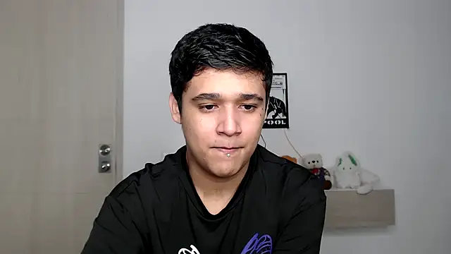 kaiine190 online show from October 26, 1:35 pm