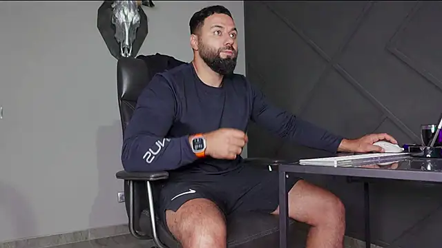 Snapshot of mattmasterss chatting on September 22, 9:58 pm mattmasterss online show from September 22, 9:58 pm