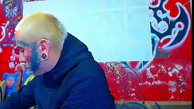 deivid estrada online show from December 22, 5:10 pm