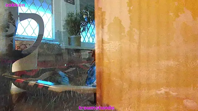 Snapshot of BongChannel chatting on January 21, 7:38 am BongChannel online show from January 21, 7:38 am