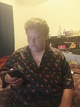 jrsexy83 online show from May 28, 7:39 am