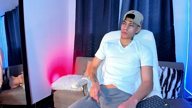 Josep Davies online show from January 22, 11:12 am