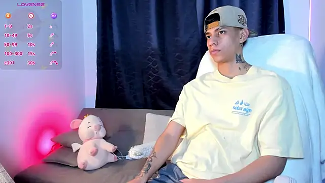 Josep Davies online show from January 10, 11:39 pm