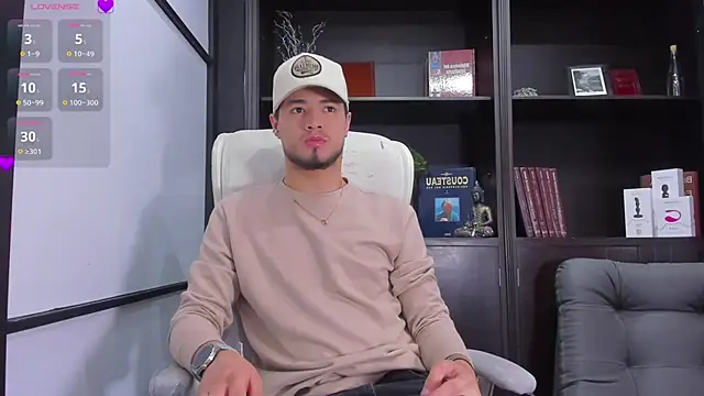 Snapshot of EdwardRoss_ chatting on February 11, 7:38 pm EdwardRoss  online show from February 11, 7:38 pm