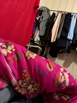 Snapshot of A6229 chatting on January 8, 2:56 pm A6229 online show from January 8, 2:56 pm